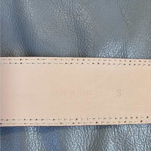 United Colors of Benetton suede belt - Picture 2 of 3